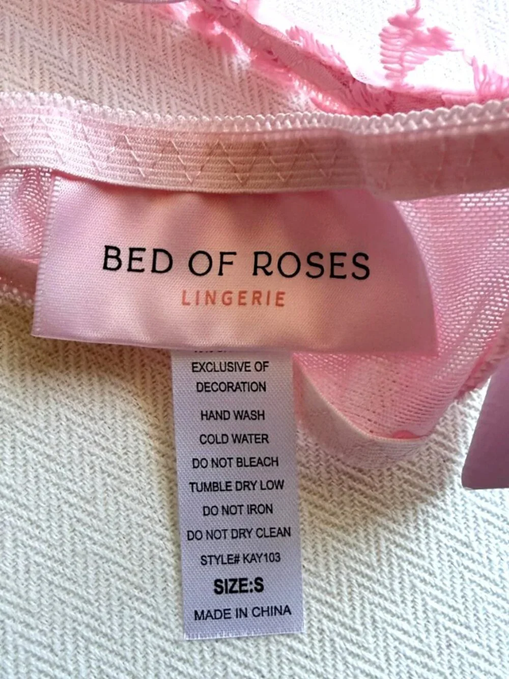 Bed of Roses Pink Heart Embroidered Mesh Lingerie Set Bra Thong Size S NWT